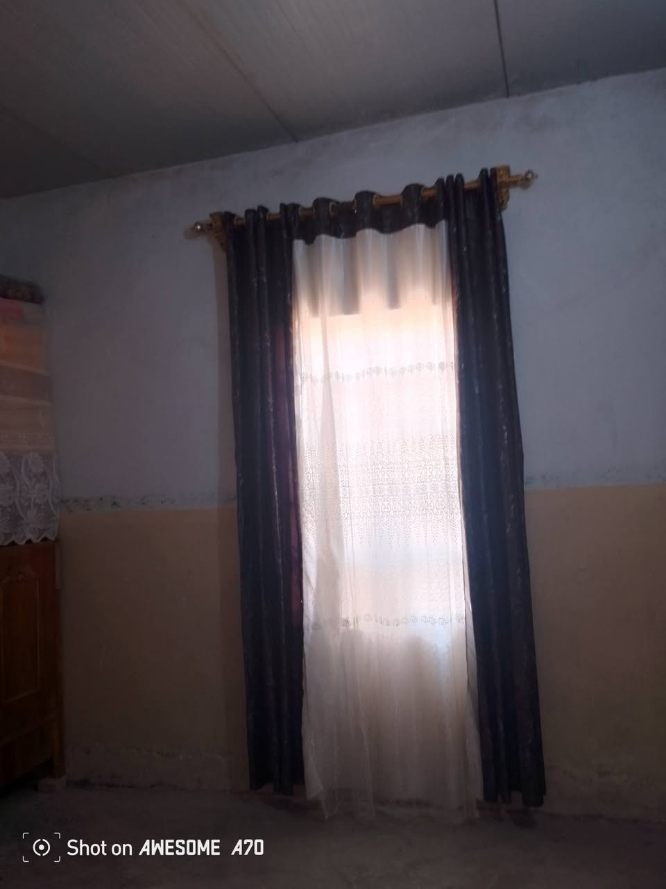 بيت في يارمجه الشرقيه مساحه ميه اوخمسين متر بي وصل بلديه كامل السعر 12تواصل على الرقم ***********كامل مي كهرب
