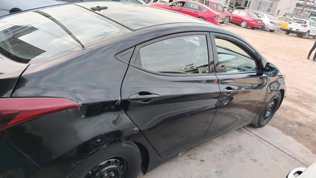 هوندا النتره وارد امريكي حادث البنيد فقط مبدل ومصبوغ سياره جاهزه من كلشي محرك برغي مامفتوح ماكنه بغداد الدورهالسعر، 100وبيه مجال ***********/*********** رقم انكليزي سنويه جديده
