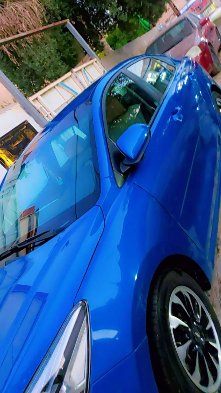 كيا ريو  2022 وارد امريكي   التواصل *********** بغداد. السعر 140ماشية 20الف  جاهزة وكاملة حادثهة امريكة بنيد  وبيها مجال
تحكم ستيرن
شاشة كامرا
صندوق بصمة 
نضام سبورت وعادي
مانع انزلاق
