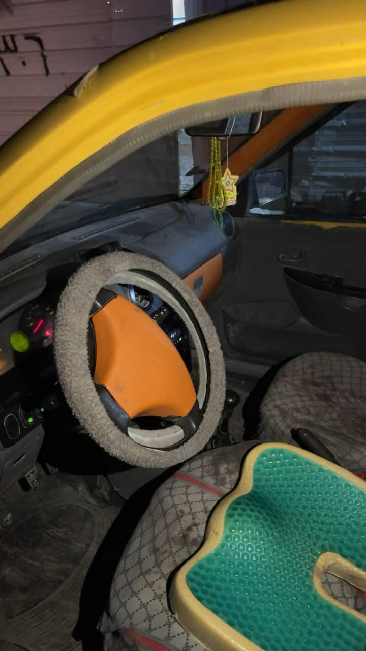 سايبا بغداد 2013   بسمي مصفره من كلشي سنويه جديده لحد 2031    سعر  24    محرك بي تنقيص   كاعده السياره  ***********
