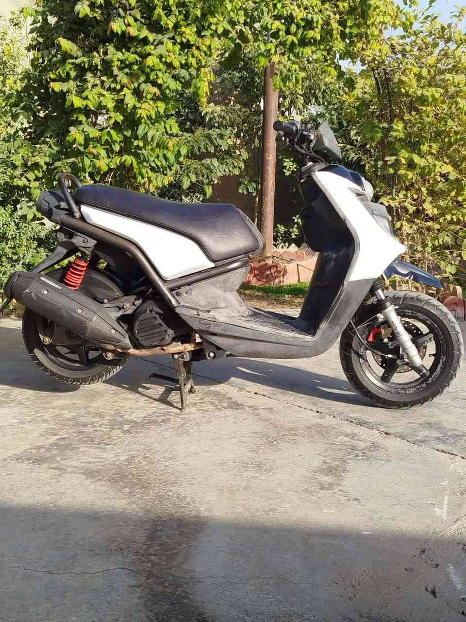 دراجه سكنس جبلي للبيع
المكان الدورة ابو دشير 
السعر مليون وبيه مجال 
واتساب ***********
