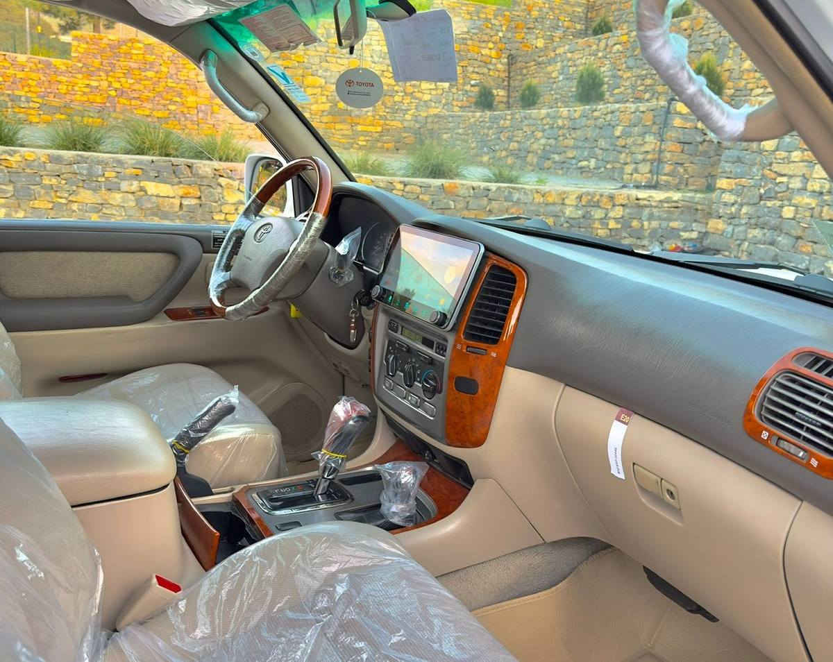 تۆیۆتا لاندکروزەر 2007 مۆنیکا   G.XR ڕەنگی سپی سەدەف ،
 فوول مواسەفاتە سڵاید ،
 سەلاجە ، چوار جام ئۆتۆ ،
 ٣ ڕیز کوشن ، تەبرید مەرکەزی ،
 شاشە ئایپاد . زۆر جوان
 ماوەتەوە هەمو گیانی بە
 شەرت کارەبای و 
 سەرفو دوکەڵی نییە . 
تەنها یەک چەمەلەخی پێشەوەی بۆیاخە بێ ناوگرتن

سعر لە کۆمێنت داوابکە ڕاستەخۆ بۆت دیت 📩

گیرومەکینە بەشەرت زۆربەجوانی پاکی ماوە هیچ خەلەلیکی تیدا نییە 
 ٤ تایەی لۆکی دەنلوپی یابانی لەسەرە عەزێت نەبێت

ژمارەی خاوەنی 
***********
***********
