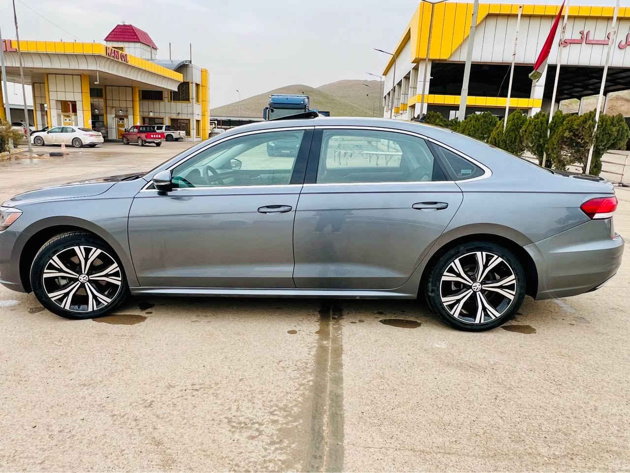 𝟐𝟎𝟐2 𝐕𝐎𝐋𝐊𝐒𝐖𝐀𝐆𝐄𝐍 𝐏𝐀𝐒𝐒𝐀𝐓-𝐒𝐄.𝐏𝐋𝐔𝐒
رقم شاصي 1VWSA7A37NCOO8235‏‎
فولكس واكن باسات موديل: 2022

السعر : 178بي مجال بسيط ✅

ماشية :58الفMail

حجم المحرك : 2.0L TURBO ( 4,سلندر ) 🚀

هيكل السيارة جداً حلو بدون شخط 👌

فول فول مواصفات 1/1 🎖️

فتحة سقف سلايد 
 ابواب بصمة
بصمة تشغيل 
شاشة دشبول ديجيتال
كاميرا  
اوتو ستارت Auto Start
اوتو ستوب Auto Stop‎
رادار امامي (تحديد مسار)
رادار جانبي  (نقاط عمياء)
رادار خلفي (التحذير من الاصطدام)
حساسات امامي
حساسات جانبي 
حساسات خلفي 
كشنات جلد
كشنات كهربائي
كشنات هيتر
تحكم استيرن 
تبريد مركزي  
لايتات ليد زينون بيلادي
بكلايتات LED  بيلادي 
ويل كروم

رقم :واتس اب و كورك0750 7938949 الحمدانية, نينوى
