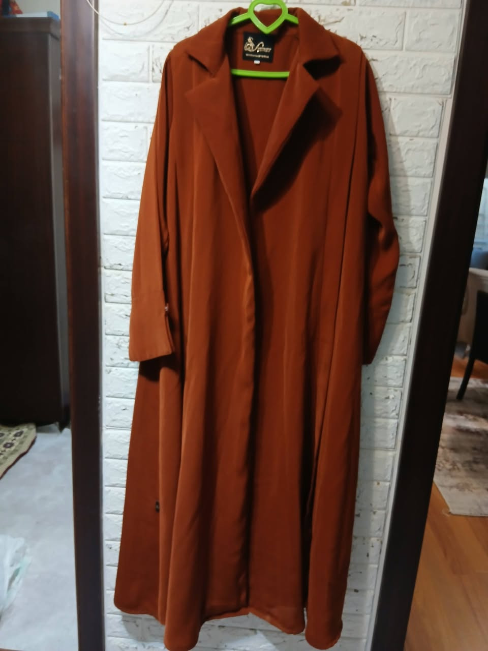 عباية كويتي جديدة غير مستخدمة الخامة متحتاج اوتي
قياس ٤٤الى٤٨  تلبس إلى لحد وزن ٩٠ 
@إشارة


**إذا كنت صاحب هذا الإعلان وتريد حذفه لأي سبب، رجاءا أرسل رسالة إلى الدعم الفني**