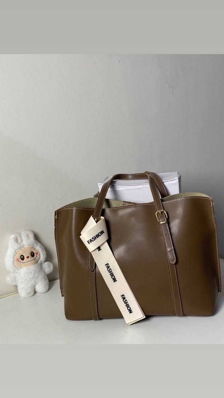 موديلات 2shoz للحقائب
يوجد توصيل كل انحاء العراق 5 الف 🚚
للطلب والاستفسار مراسلة واتساب ‭0785 366 5877‬

او انستا https://www.instagram.com/2.shoz?igsh=MXAycmN5dHc4eXJtNQ==
