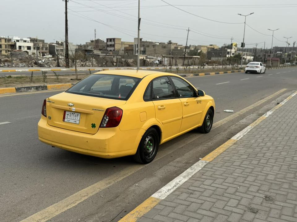 السلام عليكم.شباب. اوبترا. موديل.11.هيئة.مصفره. سياره. متعوب عليه.وع ايد وحده.اصفر بلاد. شركة. عامه.كفاله من صبغ وتبديل.لا خياس.ولا جراد.بيه معجون فقط.جاملغ شوفت عينك ولبونيد.مو ضربه. رصعات.ومعجنيه.سياره مبدل.صدر كامل.نفض.من المشط وانت صاعد.+دسكات.امامي وخلفي.+ بنزات.  الدرايم شفتات.بوربرنات امامي.  صدر خلفي.نفض.بور.ستيرن. +.تخم بلكات واير بلك + تخم اذاين+راديتر..مي.مبدله.تفصيخ اخو جديد. سياره.جديده.وبلعافيه ع ياخذه يترحملي عليه.فيت بم. جديد.+تخم.تاير جواه.سياره.اكفله كفاله عامه.+.تتفئة.تبريد. اسف.ع اطاله. هاي.كل. تفاصيل سياره.المكان حي جهاد.***********
السعر.73. بيه مجال.قليل.
