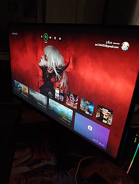 سلام عليكم شاشه msi للبيع نضافه 100%100 كارتونه موجوده الشاشه شخط واحد...