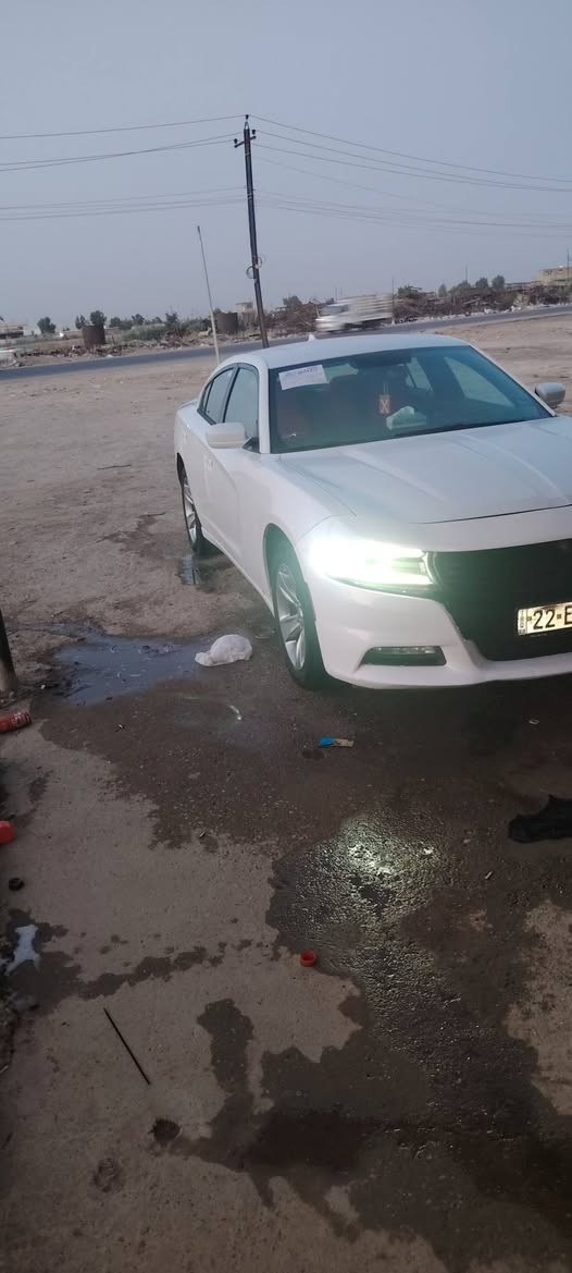 سلام عليكم جارجر 2016 للبيع سياره بيه بابين تقسيم وبارد شويه بل جاملغ الوره دخول كلين كير مكينه حداده كفاله بسمي سياره المكان بغداد سعر ١٨٥ لمايشتري يعبر المنشور ***********
