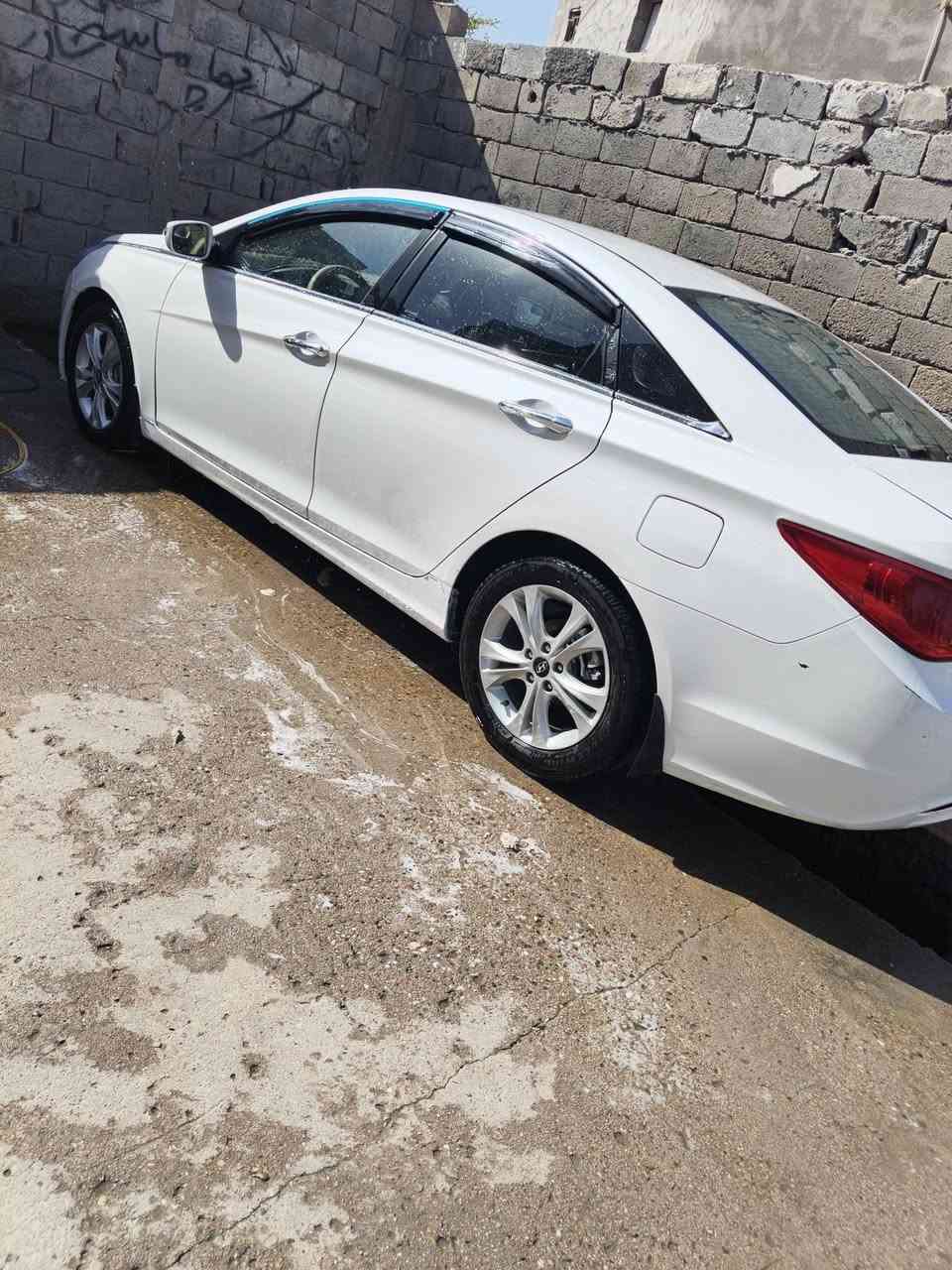 سلام عليكم سوناته مديل ١١خليجي مكينه وكير ٢٤٠٠دوش كفاله سياره ضربه وصبغ رقم بصره نكليزي بسمي تصال برقم ***********
