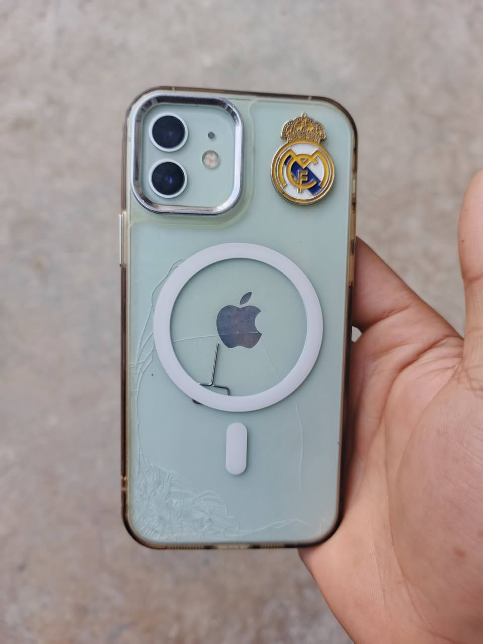 12عادي مراوس ب11عاديي كمره مغنطه مالته يردله تصليح ب10كمره شغاله بس من تقربه تكوم تهتز قوي من تبعده ترجع طبيعي وضهر مكسور فيس ايدي يردله برمجه وضهر مكسور ذكره256جهاز نضيف غراضه اصليه بس يردله برمجه لين قفل ايكلود وشديتله بورت مال جهاز ثاني يردله برمجه بعقوبة كطون رحمه


**إذا كنت صاحب هذا الإعلان وتريد حذفه لأي سبب، رجاءا أرسل رسالة إلى الدعم الفني**