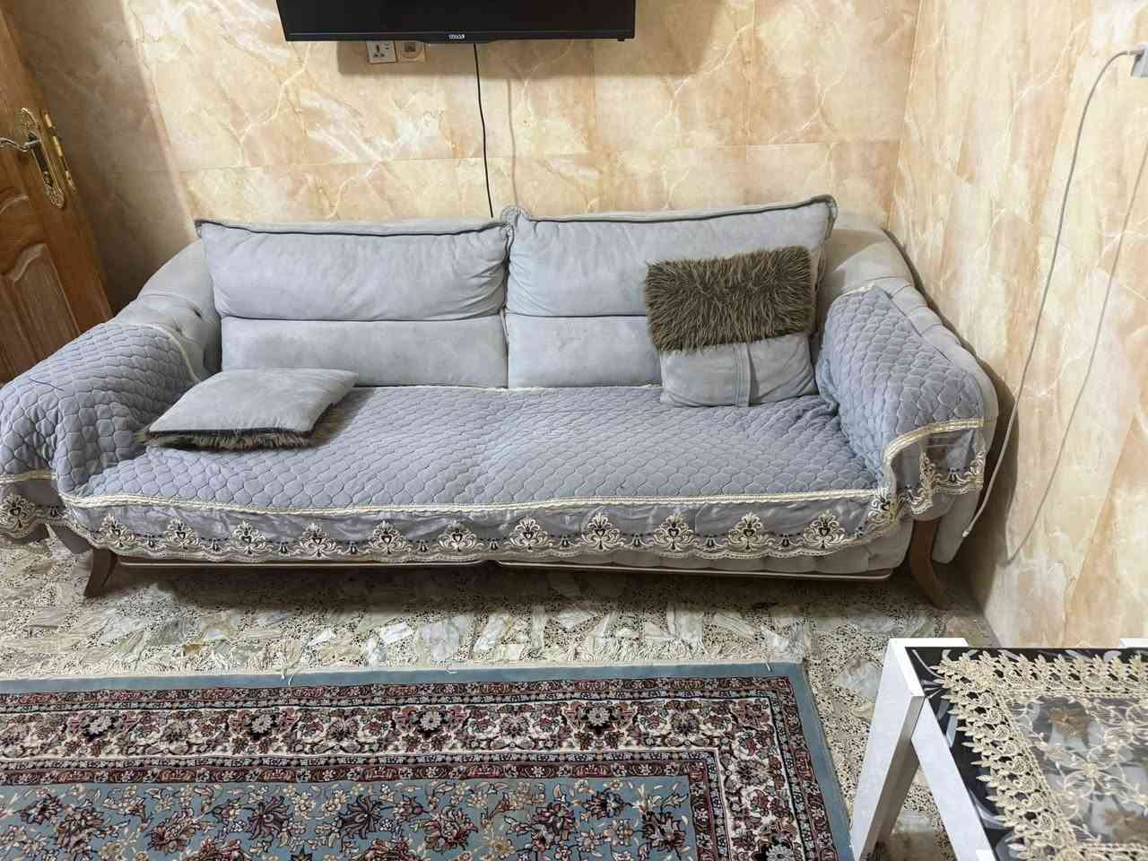 تخم للبيع السعر ٣٠٠ وبي مجال متكون من خمس قطع اثنين مفرد وثلاثه  كبيره


**إذا كنت صاحب هذا الإعلان وتريد حذفه لأي سبب، رجاءا أرسل رسالة إلى الدعم الفني**