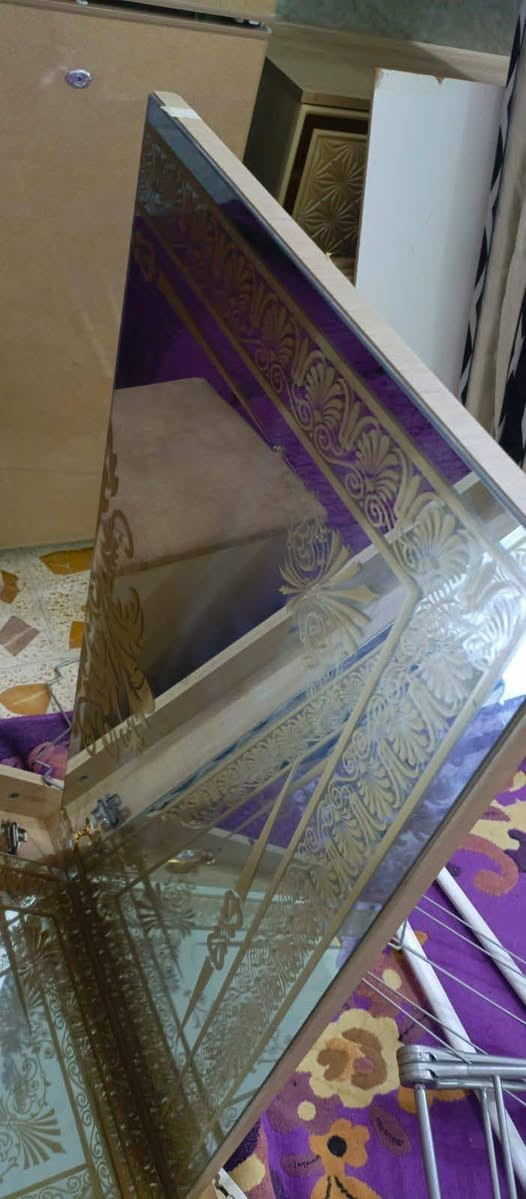 غرفه تركيه نضيفه للبيع السعر خاص او الاتصال على الرقم التالي ***********
