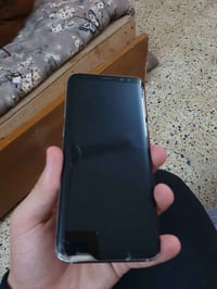 جالكسي S8+ • شاشة مكسورة • الموصل