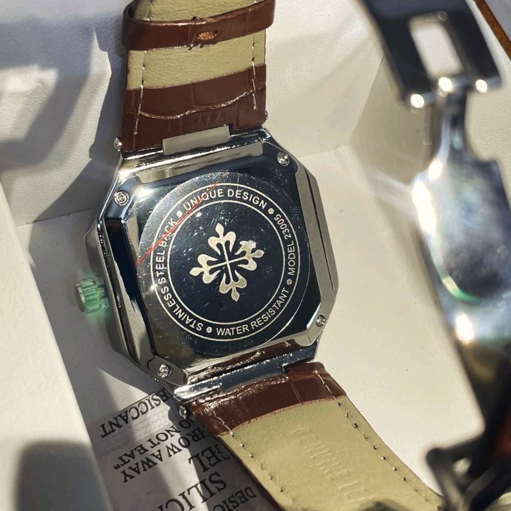 باتيك فليب مكينة ياباني مختم وكامل