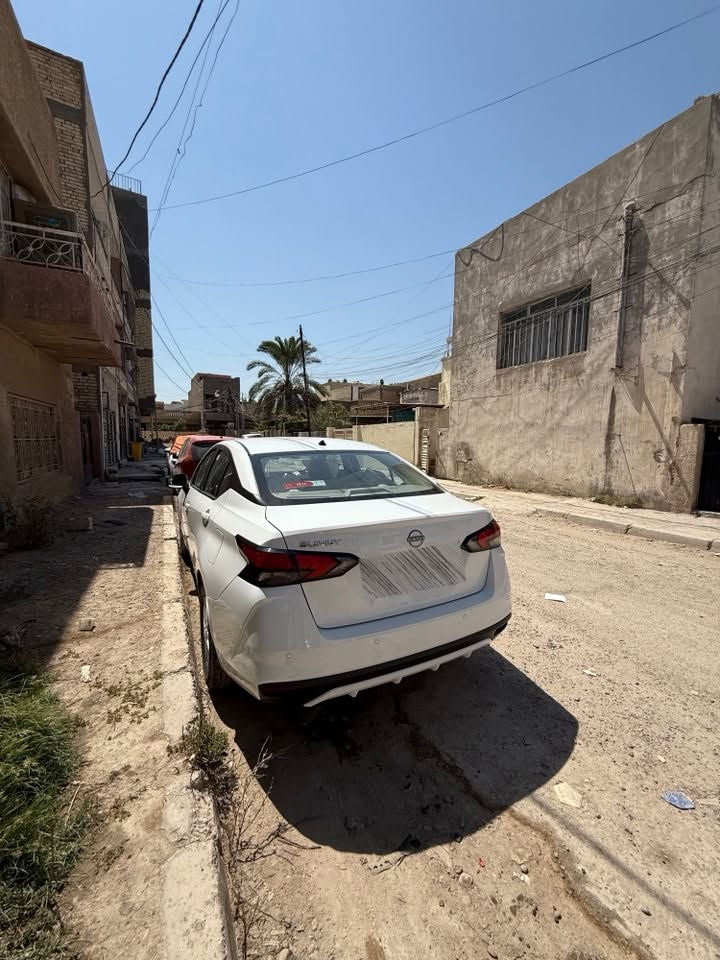 نيسان سني مكسيكي / موديل 2024  /باسمي / العنوان بغداد / الأعظمية/ سبع بكار /
مكينة 1600  . ماشية 22 الف . ضمان وكالة نيسان 3 سنوات صيانة مجانية .  تحكم ستيرن . داخل مخمل لونين . تطعيمات كروم . ايكو لتقليل صرف البنزين . نظام انزلاق . بلاجكتور امامي . حساسات خلفية
***********
