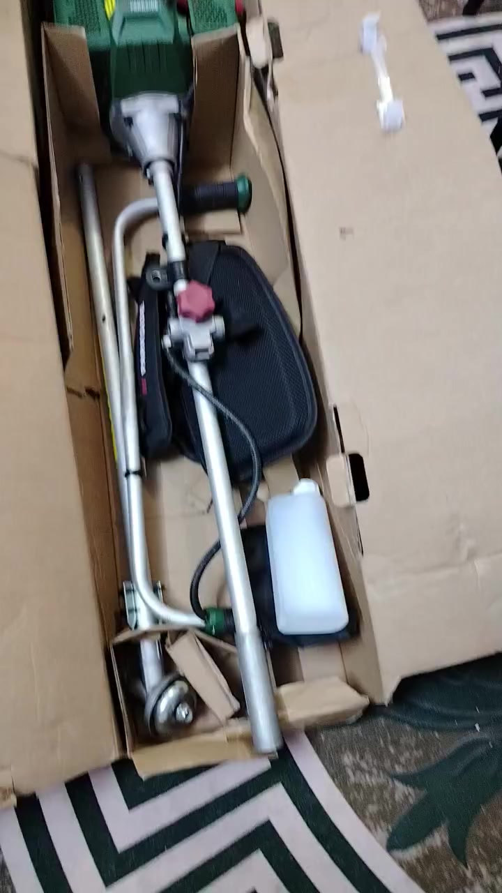 من رخصة الادمن 
متوفر... 
3قطع حاشوشه نوع بارك سايد الماني اصلي بالكارتون بعده ممشدود 
سعر الواحده 100الف 
ارخص وافضل  من الصيني البسوك الي سعره فوك ال100
الاتصال على الرقم ***********
