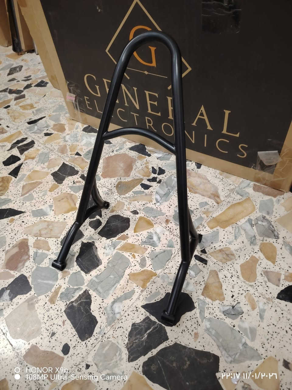 سلام عليكم خوان عندي هاذا الغراض مال دراجات البيع ***********
