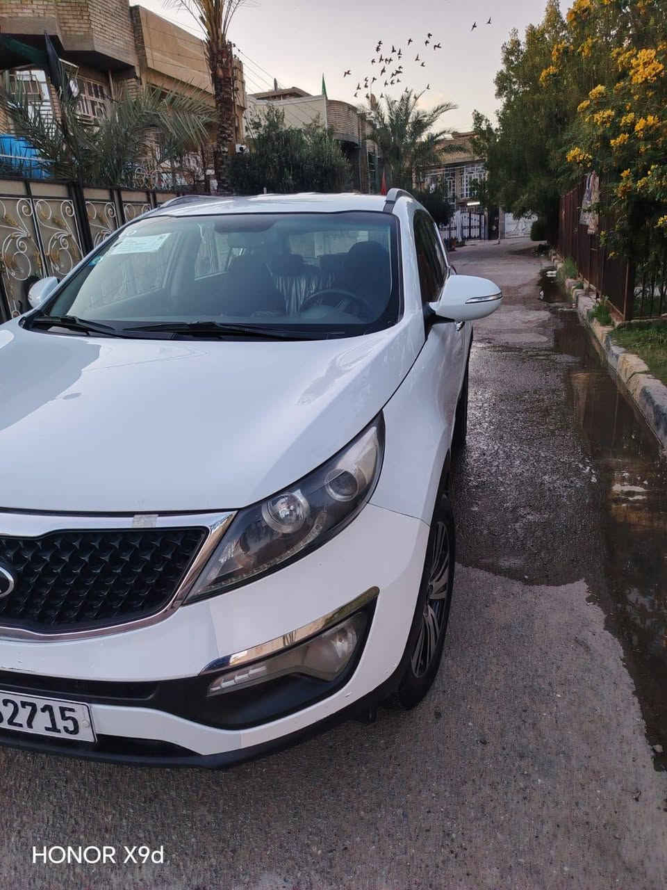 السلام عليكم اخوان اني مكلف بالنشر كيا سبورتج خليجي موديل ٢٠١٥ ابيض اللون بيهه تبديل وصبغ وموضح بلسونار الموجود السعر ١٤٣ $ وبيهه مجال للتواصل *********** مكانهه بغداد الكرخ.
