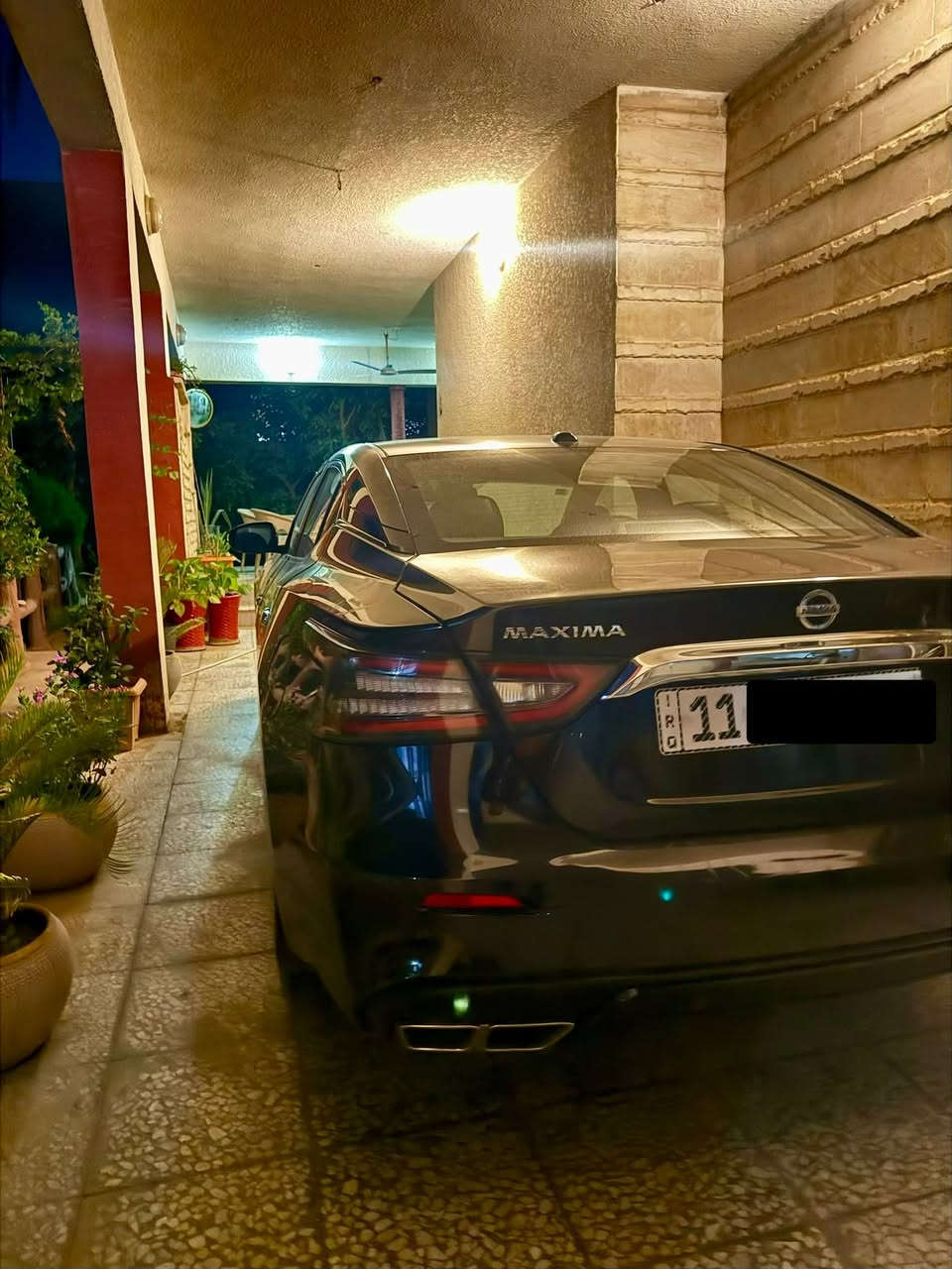 � للبيع أو المراوس حسب القناعة 🔥
🚘 Nissan Maxima SV 2022

✨ سيارة تجمع الفخامة، القوة، والاعتمادية بمواصفات مميزة ✨

🚘 نعمان أوتو | Numan Auto
ثقة التعامل • جودة السيارات

━━━━━━━━━━━━━━━

📊 الموديل: 2022
🇺🇸 الوارد: أمريكي
📈 الممشى: 57 ألف ميل فقط
📍 الموقع: بغداد – زيونة / الأعظمية

━━━━━━━━━━━━━━━

💎 أهم المواصفات:

✅ فئة SV كاملة التجهيزات
✅ داخلية جلد فاخرة
✅ تدفئة مقاعد أمامية 🔥
✅ ستيرن رياضي D-Shape
✅ شاشة كبيرة مع Apple CarPlay 📱
✅ رادار أمامي 🚨
✅ نظام المحافظة على المسار (Lane Keep Assist)
✅ دخول وتشغيل ذكي (Smart Key)
✅ وغيرها من تجهيزات SV المعروفة.

━━━━━━━━━━━━━━━

🛠 الحالة بكل شفافية:

✔️ صبغ قطعتين ونص فقط.
✔️ بدون أي ضرر بالشواصي.
✔️ سمكرة مقدمة اللغد الأيمن فقط.
✔️ المحرك، الكير، الصدر، والتبريد كلها شرط الفحص.

━━━━━━━━━━━━━━━

💰 السعر: 145 ورقة بيها مجال للجادين.

📞 ***********
📲 واتساب / اتصال

#نعمان_أوتو #NumanAuto #Nissan #Maxima #Maxima2022 #SV #نيسان #ماكسيما #سيارات_بغداد #بغداد #للبيع #سيارات_العراق
