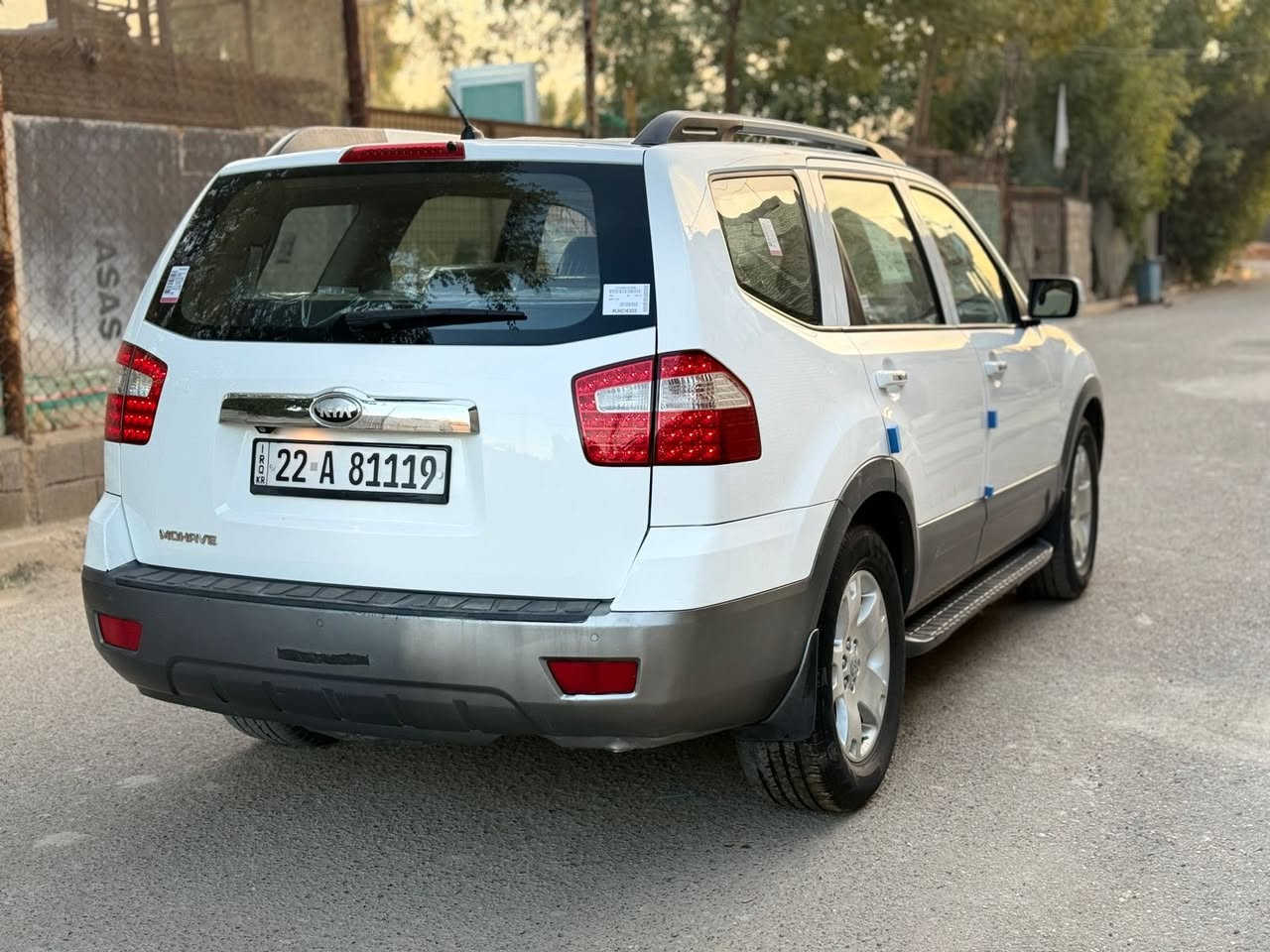 🌷ببركة الصلاة على محمد وآل محمد 🌷للبيع كيا مهافي موديل2014  لون ابيض  رقم اربيل الدولي الجديد ب اسمي هزه وفحص وسنويه كله جديد تريد تحويل وكاله ثاني يوم بدون ضربه بدون طخه بدون بارد بدون اي شي كفاله  عامه شرط السونار مواصفات فول واحد ع واحد AWDالفور ويل بصمه تشغيل وبصمه ابواب كشنات جلد وكهرباء فتحه سقف طكتين گير ومحرك مكفولات برغي ممفتوح بيهن على وضع الشركه مكينة 6 سلندر 7 راكب 3 ثلاث قطع تبريدً مركزي منفصل شاشه كبيره وكامره دواره فول تحكم ستيرن جهتين كروز مثبت السرعه مانع الانزلاق لد امامي ولد خلفي  نضام منحدرات كشافات زينون لايتات زينون بك لأيد LED ويل كب كبير مود درايف ثلاثه انضمه قياده سبورت وسمارت وايكو اقتصاد البانزين كشن كهرباء  داخل لونين بيجي واسود وبعد بيها مواصفات اكثر / مكان السيارة بغداد- الرصافه🌷🌹🌷🌹
للاستفسار الاتصال على 
الرقم  ***********وبيه واتساب#السعر_173🌹🌹 وبيها مجال  للشراي🥀🥀
ملاحظة ⚜️ السيارة كاملة بدون اي نقص
