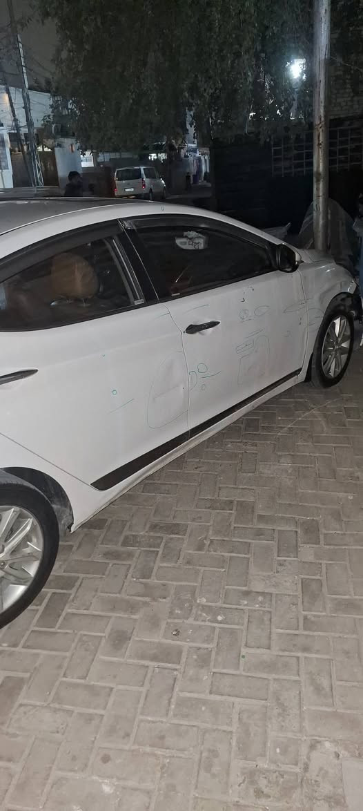 السلام عليكم. مكلف بالنشر
النترا وارد خليجي موديل 2015 
ماشية 150 الف 
صور السونار بالمنشور
المكان الشعب بغداد
السعر 105$
الرقم:-***********
