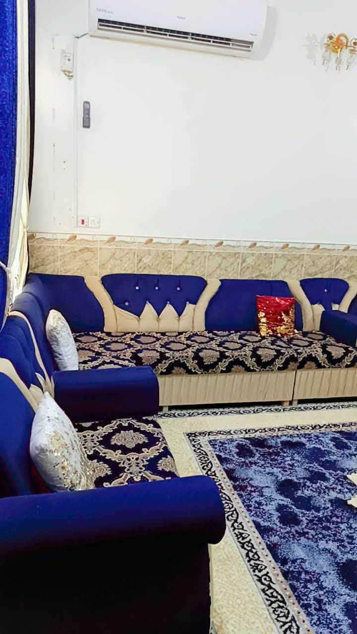 تخم فدشي سعر ٨٥٠ بي مجال.


**إذا كنت صاحب هذا الإعلان وتريد حذفه لأي سبب، رجاءا أرسل رسالة إلى الدعم الفني**