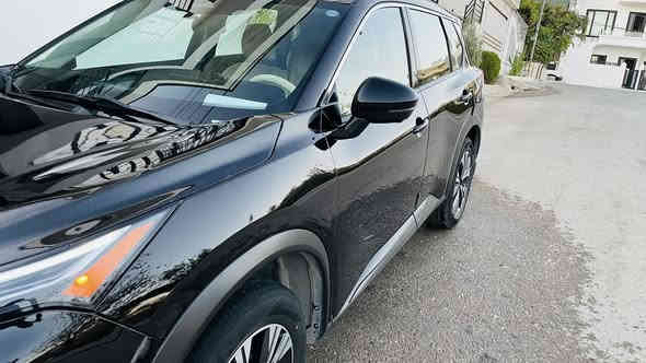 نیسان ڕۆگ مۆدێل ٢١ 
٤ بستۆن
مواسەفات sv
دەبل ئەکسل
تەحکوماس سوکان 
تەحدید سورعە
خەتی جادە
ئەسستی جادە
لایت دەبل عەدەسە
ئیشارەت لید 
دەبڵ جام
ڕادار ٣٦٠
کامێرا ٣٦٠
بلاجیکتۆ لید
 ئاوێنە ئیشارە
تولی سەقف 
حەماڵی سەر  سەقف
ناو کرێمی
کوشن شاموا
برێک بەسمە 
ئۆتۆهۆد
 تەبرید مەرکەزی
دوو پارچەی بۆیاخە
یەک پارچە گۆڕاوە بە بیلاد
سەیارەیەکی جوان و ڕێک و پێکە
بێ مەسرەف
ڕادار  مەزبوت تازە عەیار و بەرمەجە کراوە
بەردی ساڵونسا  بە شەرت
گێر و مەکینە  بە شەرت
 تازە هایدرۆلیکی گێڕ  گۆڕدراوە بە موادی شەریکە
سیوەیلی  ئەکسل تازە گۆڕاوە
بانس تازە گۆڕاوە هەموو شتی ئەسلی
ماڵی دۆستە تەعویل و خرامە بەشەرت
سعری ١٩٠ معامەلە  
هەموو شتێکم نوسیوە کڕیار نی سەرم مەئێشێنە
***********
