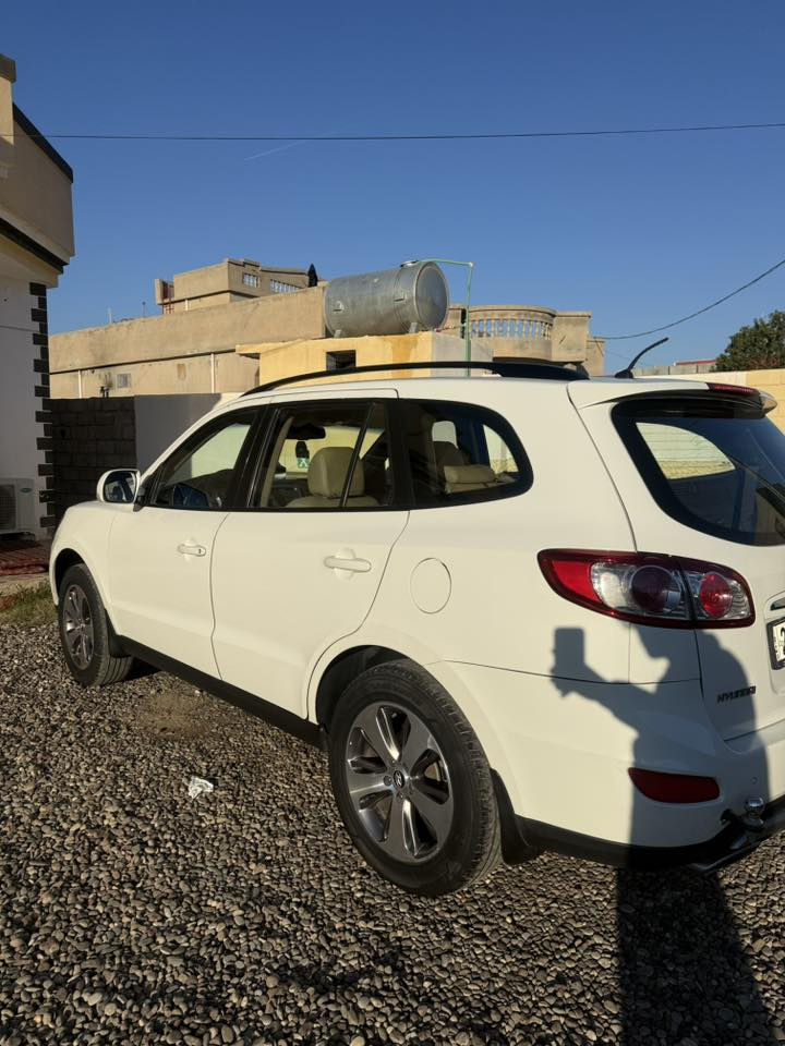 سنتافي  ٢٠١٢ خليجي ٧ راكب ٣ قطع تبريد
فول مواصفات ماعدا البصمه رقم اربيل مميز
محرك ٤ سلندر كير ومحرك شرط تبريد تدفئة 
صبغ جاملغ امامي فقط بدون داخل
السعر ١٥٢ 
والسونار مرفق ب المنشور
***********
***********
