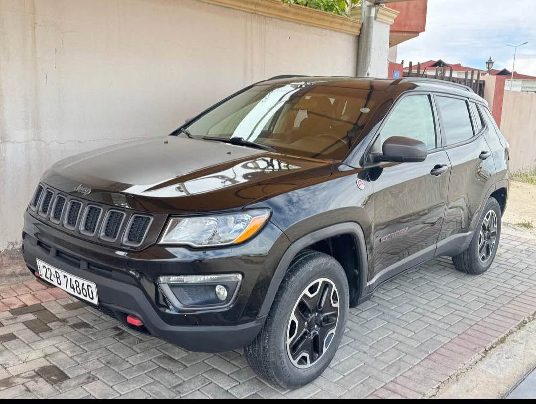 jeep compass 2019
تەنیا یەک چاملخی پشتەوەی بۆیاخە بێ داخلی
دەبل ئەکسل
گێڕ و مەکینە بە شەرت
رەقەم ە سەنەوی نوێ تا ٢٠٢٩
چوار تایەی سفر
یەک تەعدیلی لە پێشەوەی سەر بۆنیتی هەیە
تەنیا ٨٠ مایل رۆیشتووە
نرخی ١٢٧$
بۆ پەیوەندی/*********** مرغصور, أربيل
