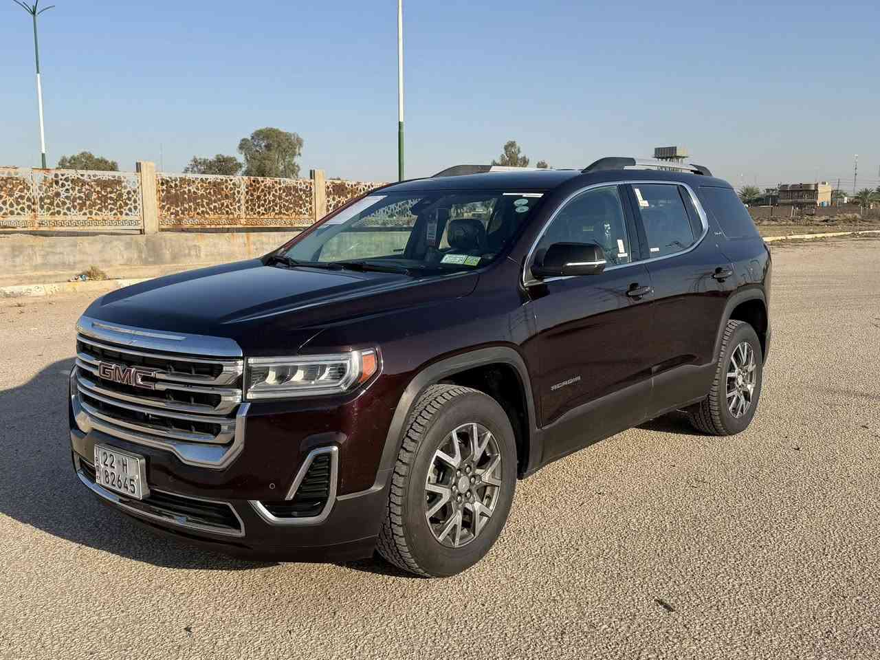 السلام عليكم جمسي اكاديه 2021اربيل بسمي تحويل وكالة مواصفات SLE أشاره بل مري رادار كشن كهرباء شاشه كبيره جنطه كهرباء تشغيل عن بعد أربع بصمات 6سلندر 7راكب منفصل وباقي المواصفات المعروفه حادثه جاملف وباب بدون دواخل بدون أرباك وبيه بارد بقبق جنطه وصور الحادث بل منشور السياره جاهزه من كلشي السعر 218وبيه مجال لاستفسار ***********
