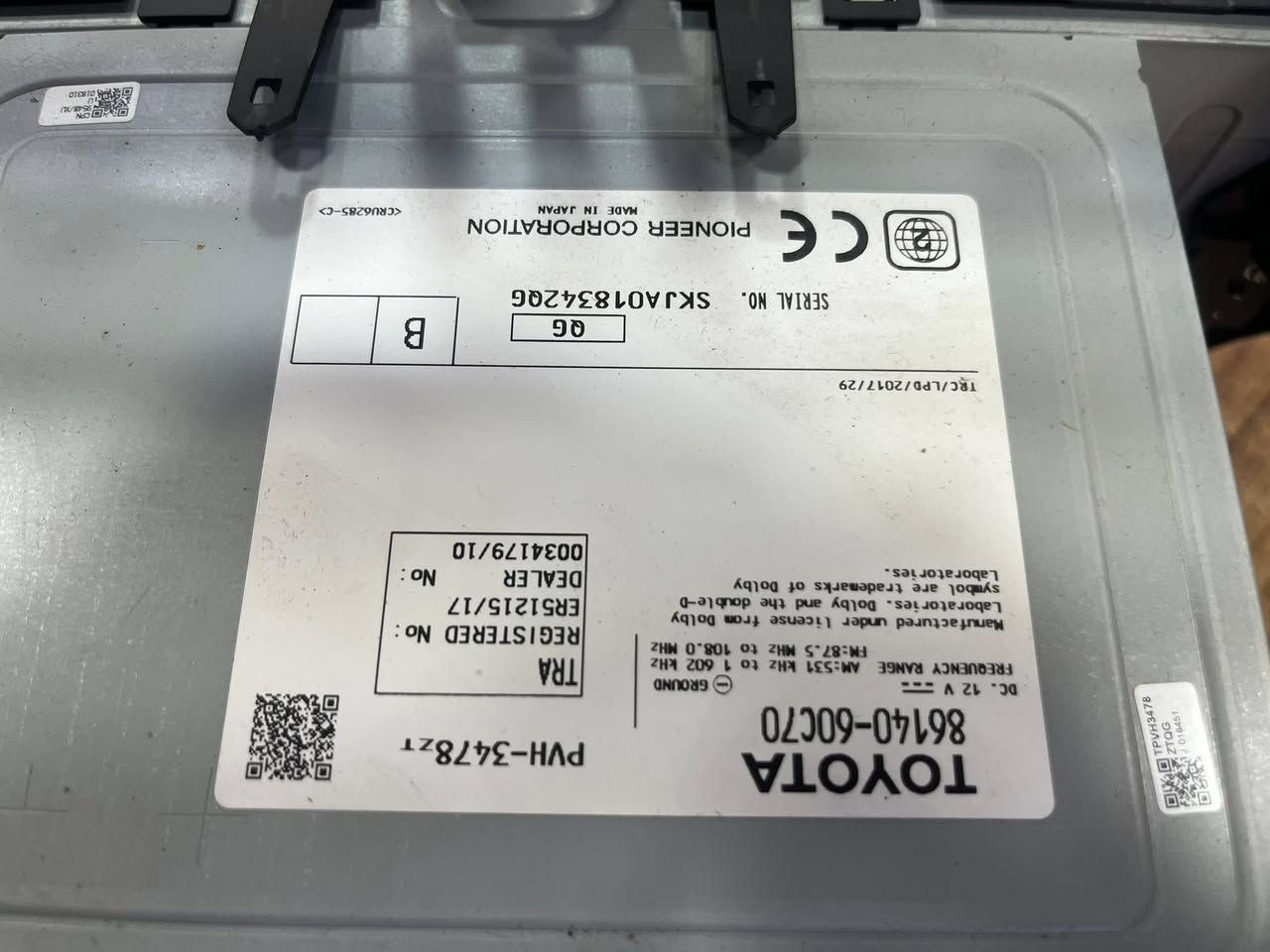 السلام عليكم عندي شاشه مال برادو اصلي
جديده جديده  155  او بيه مجال
***********
