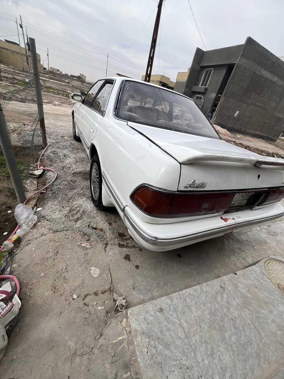 السلام عليكم
للبيع سيارة مارك موديل ١٩٩١ مكفول كفالة عامه مانقصها شي 
السعر ٤٧ بيه مجال للاستفسار الاتصال على الرقم *********** بي واتساب
