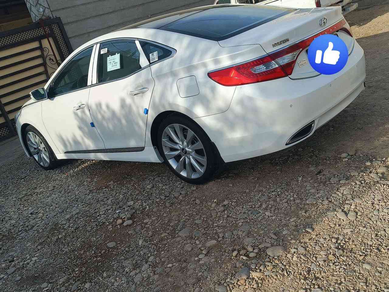 سلام عليكم ورحمة الله وبركاته اخوان
للبيع او مراوس حسب قناعه 
سيارة خليجي 
هونداي ازيرة للبيع موديل 2014
رقم اربيل دولي 
سنويا جديد رقم جديد 2029

فول مواصفات 
محرك 6 سلندر 
كير 6نمر 
كشنات كهربائي 
كشنات جلد 
تشغيل بصمه 
بصمه ابواب 
إشارة بل مريه 
مرايات شفط 
حساسات خفلي 
بانوراما 
يدات نيكل بلادي 
محرك 3000
شاشه كبير بلادي 
شاشه كبير بلادي نفر 
بردات خلفي
بردات عكس سايق 
دبل كزوز أستيل 
تحكم استيرن كروس 
 اومثبت سرعه 
دوسات ليزريه 
داخل لونين 
لايت ثلجي أصلي 
بصمتين معها بلادي 
دبل كاميرا خلفية 
طخم تاير جديد 
بعد بيها اهوايه مواصفات 
مكان موصل ناحية برطله 
استفسار ***********بي واتساب 
عنوان سيارة معارض البرطله
