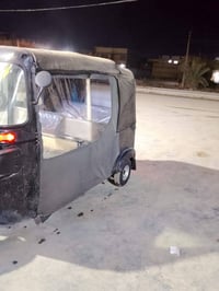 شباب تكتك 20 كفاله عامه بيها بس طخه صغيره يم البك لايت اليسار مكان بغد...