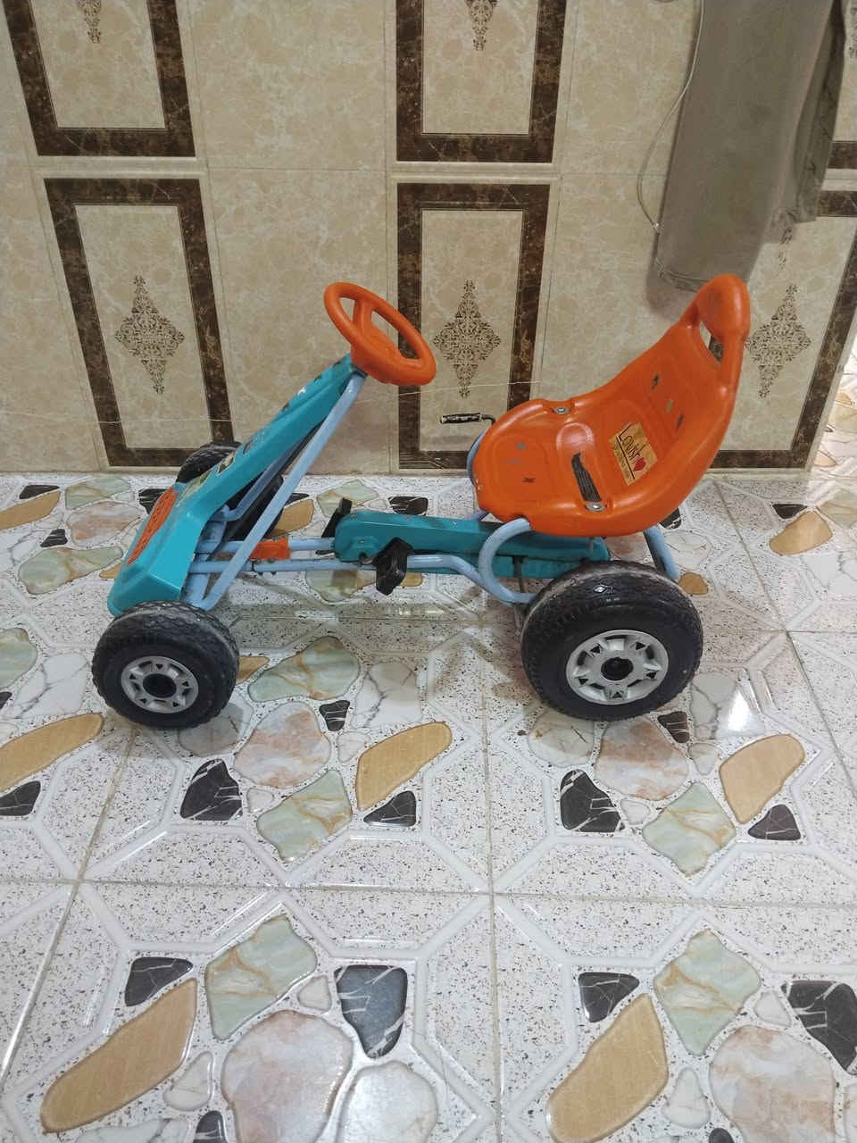 سياره اطفال جديده لبيع السعر 45
مكاني كوفه حي ميسان لتصال ***********
