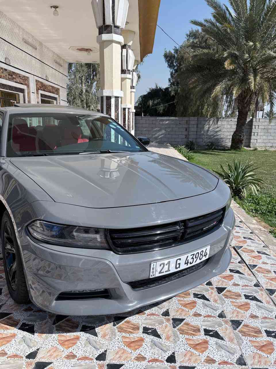 سلام عليكم جاجر 2018
رقم سليمانيه سنويه هزه جديده 
سياره داخله كلين العراق 
بس شخط بل جاملغ ومصبوغ 

كتلوكات الشركه بصمات احتياط وسبيرها منازل

محرك كير صدر خلفي امامي تبريد كله مكفول سياره جديده الف متصرف عليه 
تشغيل عن بعد 
بصمه تشغيل 
بصمة ابواب 
شاشه كبيره 
كامره دواره  
محرك 3600 
تحكم ستيرن اربع جهات
مري هيتر 
تو ويل
ويل كب 
داخل وخارج علا وضع شركه
مكان سياره بغداد المدائن
 
***********
