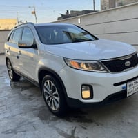 سورنتو ٢٠١٤ خليجي مكفول من صبغ والضربه والتبديل موصفات نص فول ٤ سندر ٧...