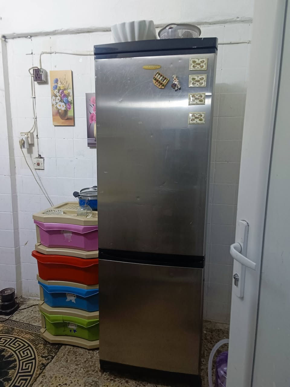 السلام عليكم غراض للبيع مكاني الاعظمية راغبة خاتون سعرهن 450
***********
