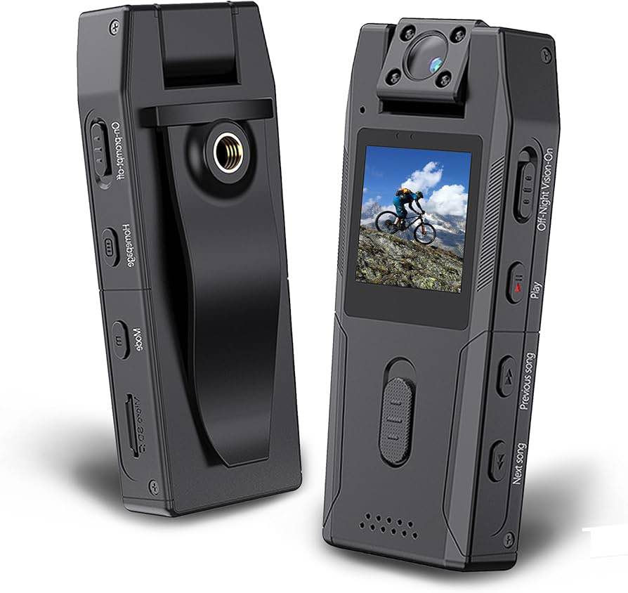 Body Sport Camera 1080 Full HD 32GB
کامێرای  سەر سینگ بە کوالیتی فوول HD
بەکاردێت لە کاروباری رۆژانە و شاخەوانی و وەرزش و پایسکیل سواری و ￼بابەتی رۆژانە 
شاشەو سپیکەری هەیە 
مۆدی شەوی هەیە لە تاریکیشدا بەرونی ڤیدیۆ دەکات
کامێراکەی جولاوە ١٨٠ پلە
مۆدی دەنگ تۆمارکردنی هەیە 
میمۆری ٣٢ لەگەل دایە شەحنە 
نرخی ٢٢ هەزار رانية, السليمانية


**إذا كنت صاحب هذا الإعلان وتريد حذفه لأي سبب، رجاءا أرسل رسالة إلى الدعم الفني**