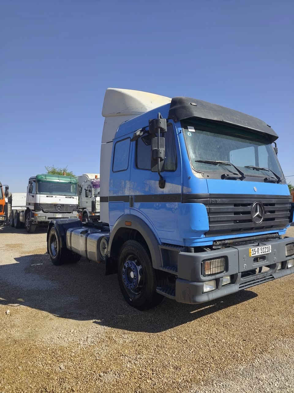 كرواتي 
موديل 1995
1853
كير240
محور طويل
مربوطه صهريج 
السعر250وبيها مجال 
معرض الوان لتجارة السيارات والمعدات الثقيلة يرحب بكم

العنوان الانبار الفلوجة الخط السريع
*********** صلاح الحلبوسي
*********** عبود الدليمي
*********** عبود الدليمي
