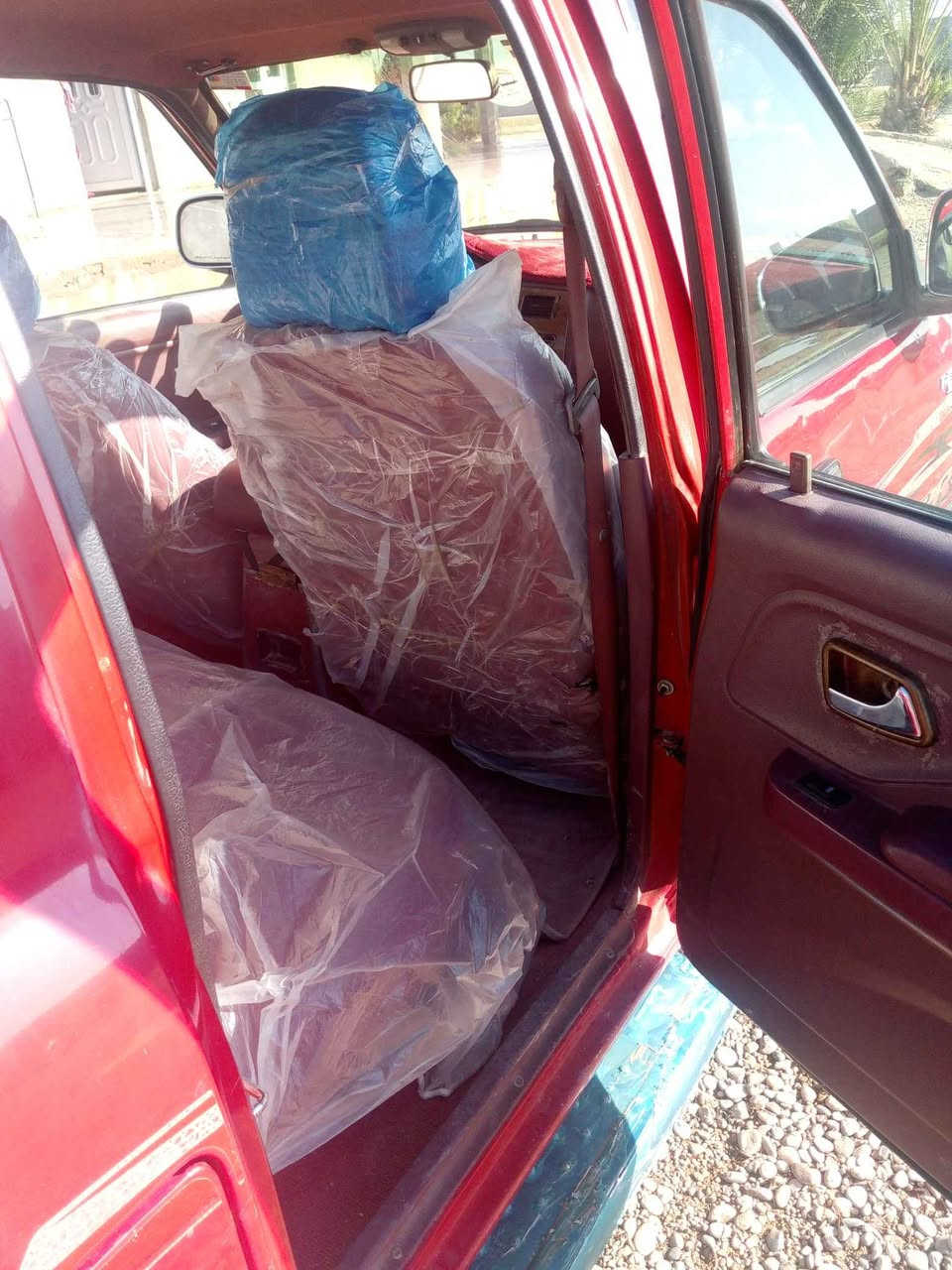 دير موديل 2013 سنويه جديده گير و محرك شرط مكفوله عامه يوجد بارد خفيف في الجاملغ الامامي السعر 80 وبي مجال 
للاتصال والاستفسار عل الرقم الآتي ***********
المكان قضاء الحويجة Singapore
