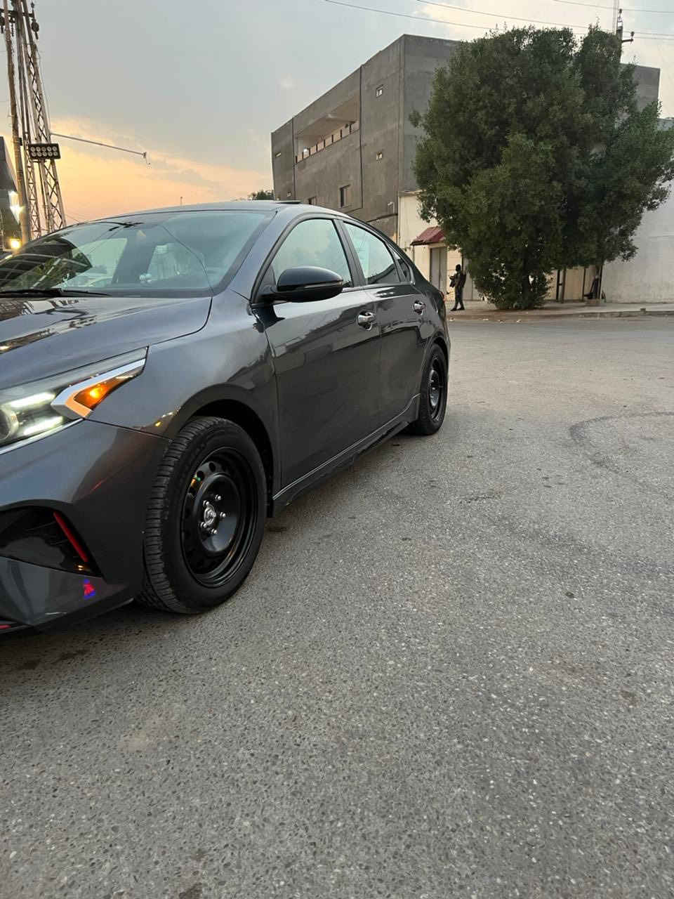 كيا فورتي رقم بغداد 2023 جي تي لاين فول مواصفات محرك 2000  فتحه وكشن جلد ورادارات حادث قطعتين صبغ ماشيه 26  السعر 145 بيع فقط اتصال *********** مكاني بغداد الجديده الامين
