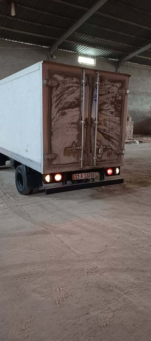 السلام عليكم
للبيع أو مراوس بحديث 
براد 2007 اب اسمي 

مكينه ٣٠٠٠ 

تبريد تجميد

السعر 88$$ أو بيه مجال 

الاتصال ***********
