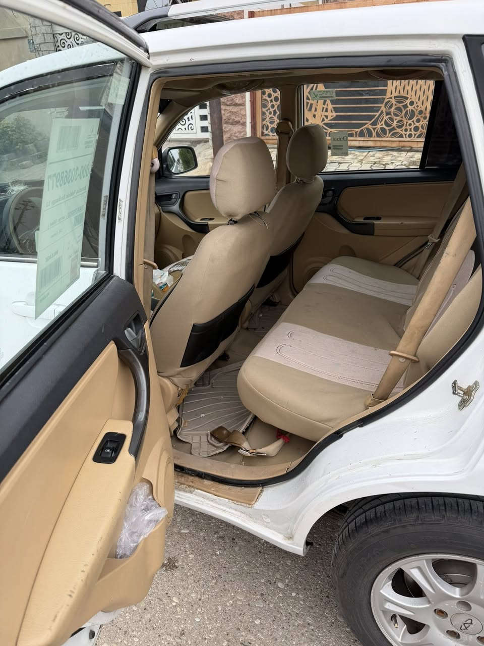 السلام عليكم تيكو 2014 للبيع السياره نظيفه تخم تاير باتري جديد تبريد شغال السعر 67 ورقه وبيهه مجال بسيط رقم جديد وهزه جديده
العنوان كركوك لا تسالوني كلشي ماعرف عليها هاي السياره كدام عينكم وتفاصيله 
سياره مال بيت 
***********
