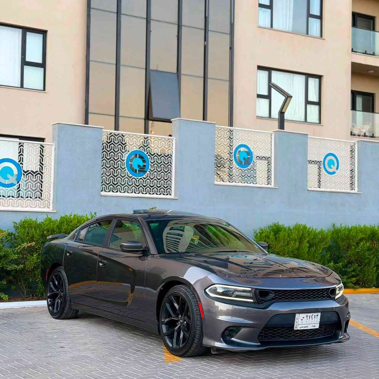 السلام عليكم
جارجر sxt بلاس 
 المواصفات 
فتحه سقف  بصمه تشغيل عن بعد كير طياره  دخول ذكي كشنات جلد  وتدفئه وتبريد  وكشنات الاماميه كهرباء  قطعتين تبريد شاشه جبيره كاربلاي  تحكمات استيرن مثبت سرعه تحديد مسار شاشه اعطال 
خزن ميموري حساسات اماميه وخلفيه مود سبورت توقف ذاتي  
  وبيه صبغ الدعاميه الاماميه وبارد على كد اصبعين بل بنيد فقط الباقي  كفاله 
والسياره جديده استخدام شخصي  وصدر امامي خلفي كله جديد  
مكان السياره بغداد 
السعر 238$  الاستفسار اكثر  اتصل ***********
