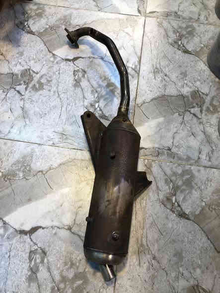 السلام عليكم 
صالنصة رياضي 140عام ام الحساس مال رمبة
 (سكنس،جيتي ار٫ جبلي )
بوشتين بيها باركرود 
بيها لحيم واضح بالصورة 
مكاني بغداد الحرية ***********
السعر 30 الف
