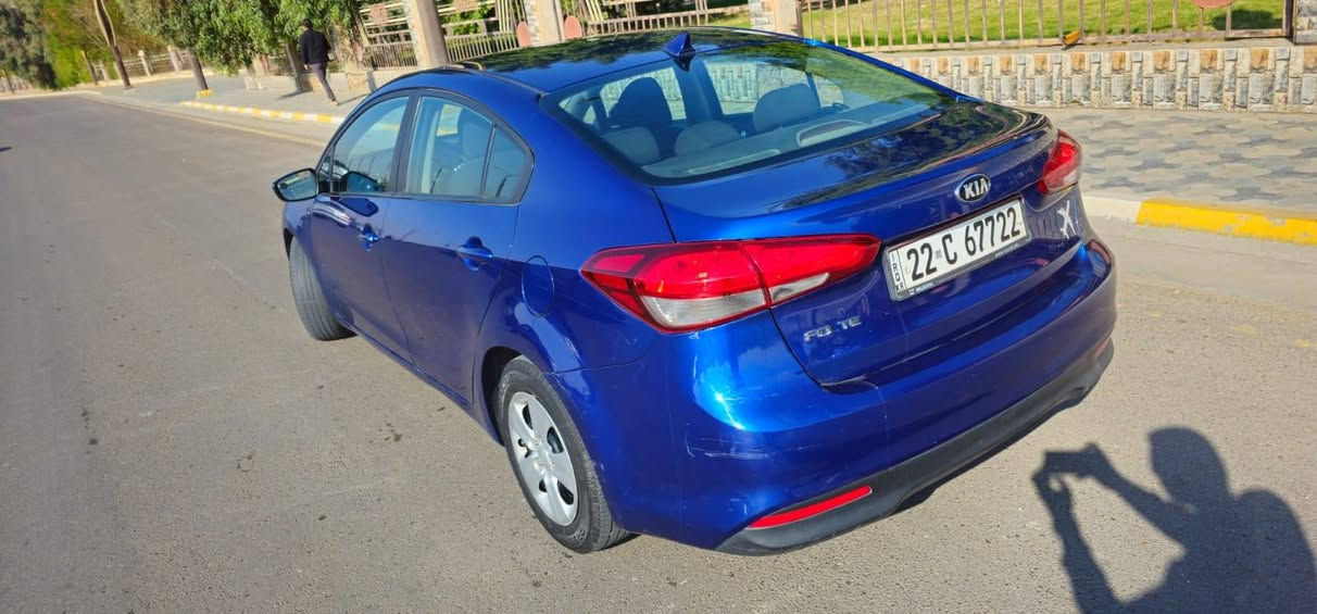 كيا فورتي ٢٠١٨ السياره كامله صدر  تايرات كير مكينه بشرط حادثه بلصور موجود جاملغ 
مكان السياره الفلوجه
للاستفسار الاتصال على الرقم ***********
