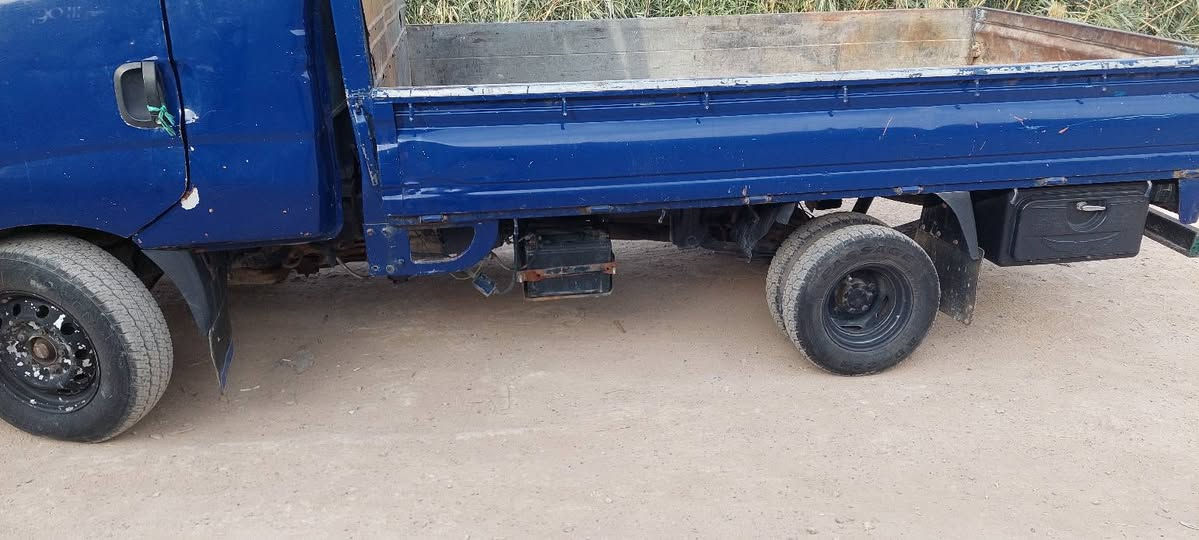 سلام عليكم اخون كيه للبيع موديل 2004رقم ديالى صدامي مكينه وكير واكسن كفاله مكينه مسكر كرنفال بم ونوزل سياره اتكفله عشائر فقط سعر 38$ اصوليه بس تحتاج الى قرص وتصريحه كمركيه من ابو غيرب***********
