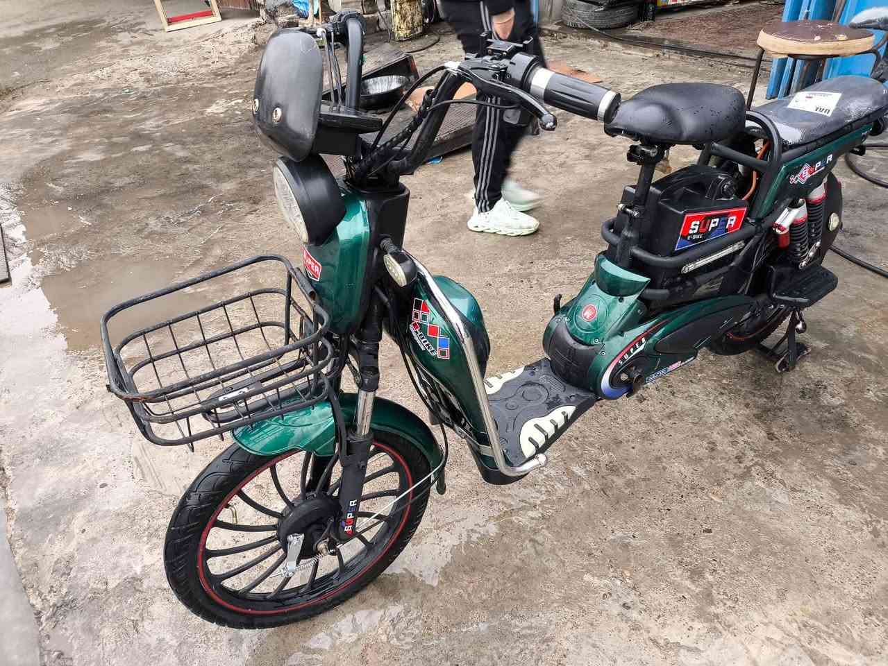 ماطور شحن للبيع نظيف
عقل جديد كهربائية كامل شغال. بطاريات نظاف كير توماتيك السعر 200الف قفل مكاني موصل رشيدية
***********
