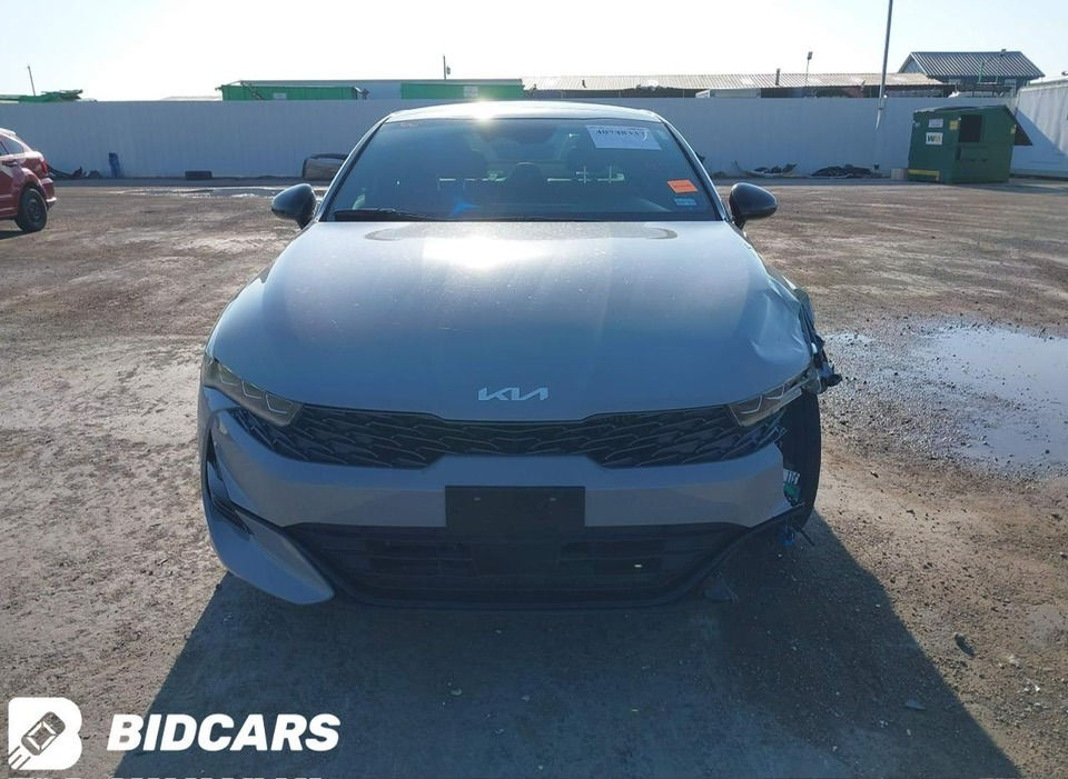 السلام عليكم K5 JTLain فول 1/1شهداء جاهزه بدون ايرباك وعابر جاهزه من كلشي ما نقصه اي شي السعر المطلوب 165 مع المجال العنوان السماوه السكك *********** علما الرقم قادسيه شهداء والف هلا بيكم موديل 2024 ورقم الشاصي يمك
